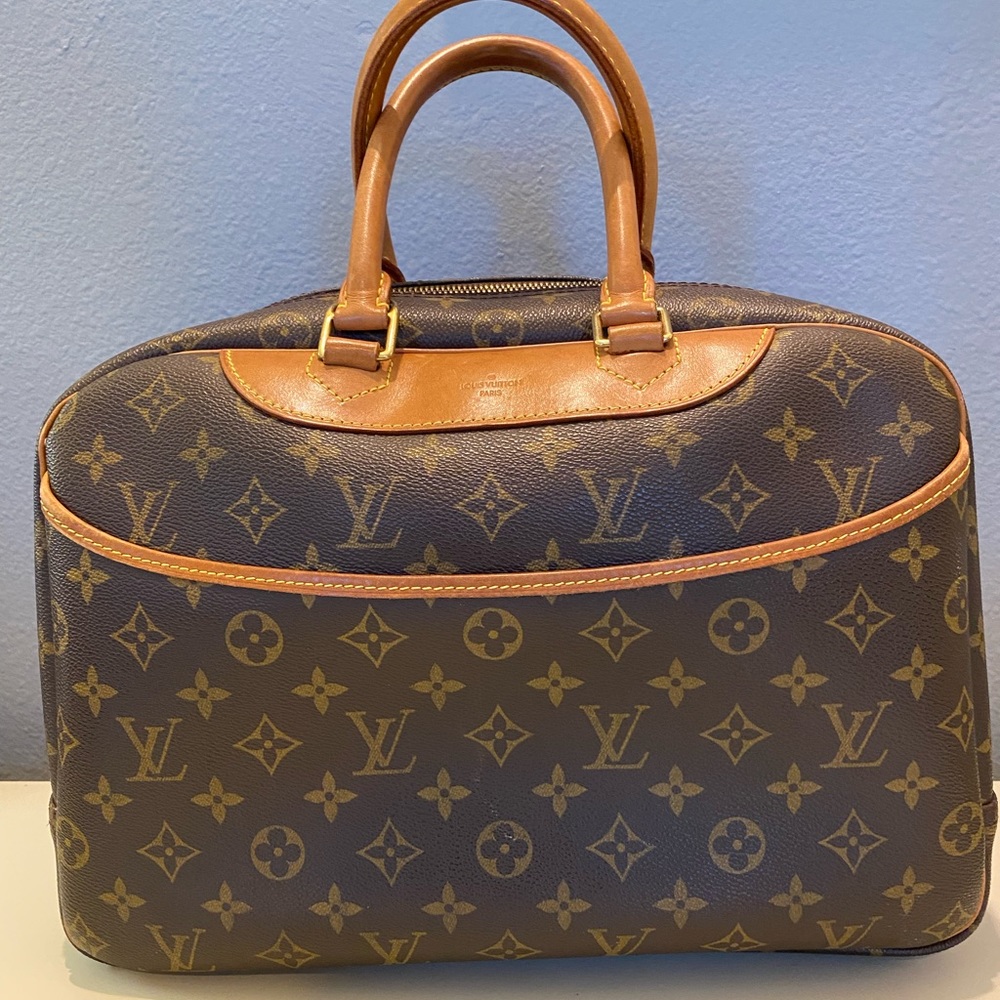 Louis Vuitton Monogram canvas Deauville